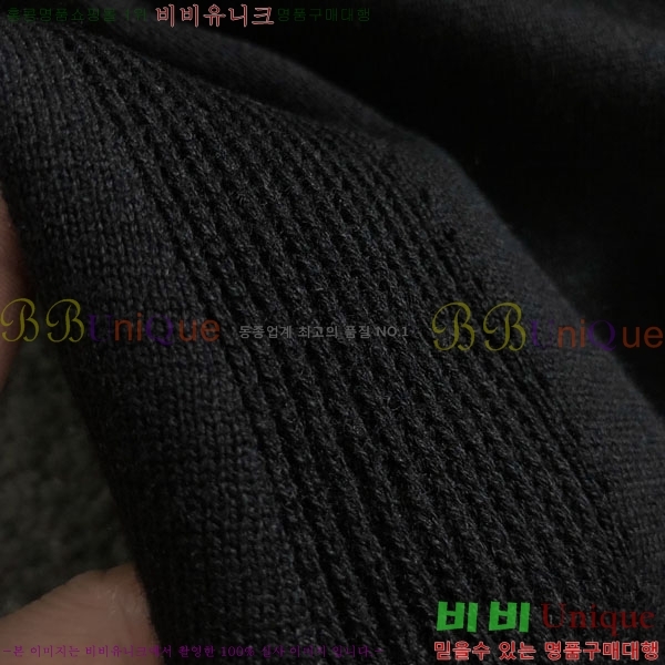 ���� ���ڷ� ��ġ�ڸ� ���� Ƽ���� BC72536