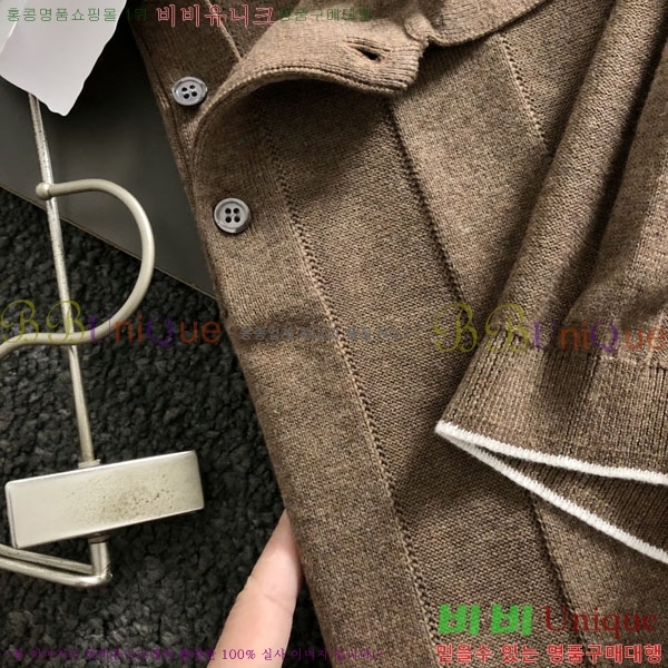 ���� ���ڷ� ��ġ�ڸ� ���� Ƽ���� BC72535