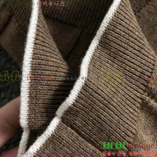 ���� ���ڷ� ��ġ�ڸ� ���� Ƽ���� BC72535