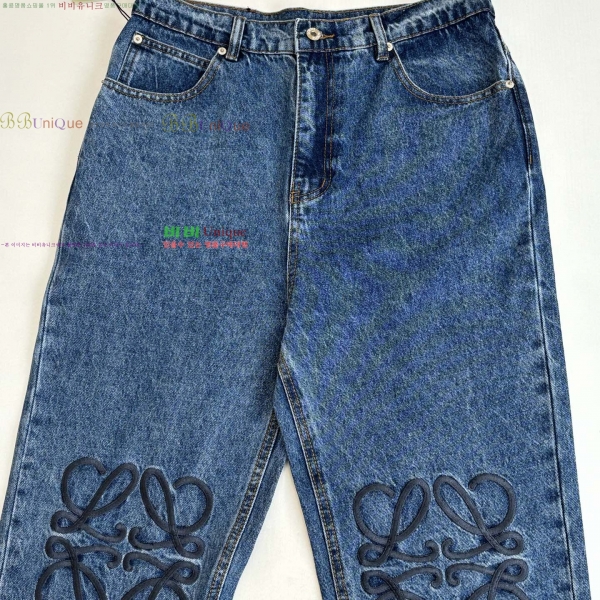 ���� �ο��� �Ƴ��׷� ���� ���� 24LW2641820-4