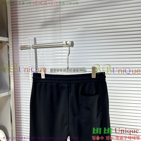 ���� ũ������ �ݹ��� CH418381-1