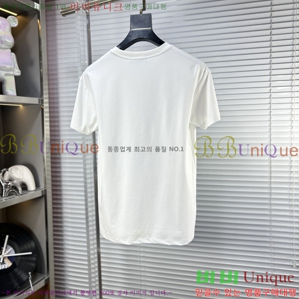 ���� ���ڷ� ��ġ�ڸ� ���� Ƽ���� BC72537-2