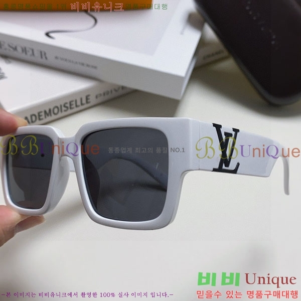 ���̺��� ���۶� LV7984685-6