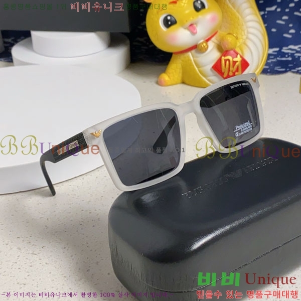 �˸��� ���۶� AM900942-1