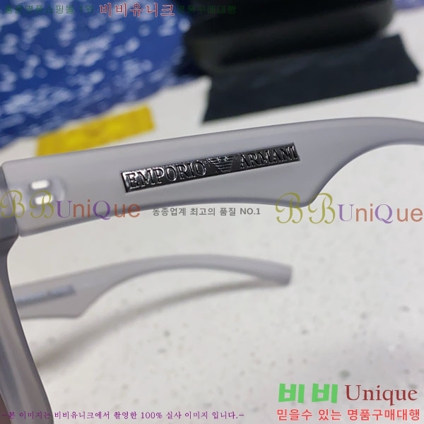 �˸��� ���۶� AM900942-4