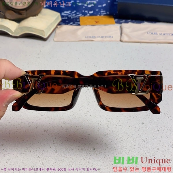 ���̺��� ���۶� LV7984689-2