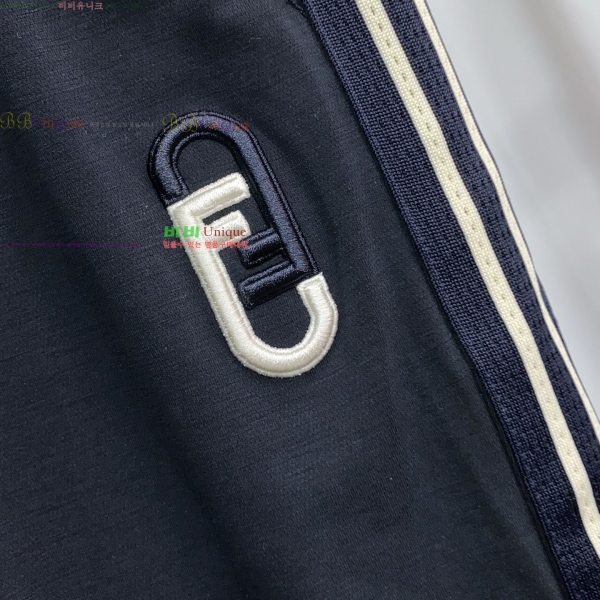 ���� ��� ĳ�־� �¾� 24LV2642521-3